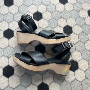 Everlane The Clog Sandal